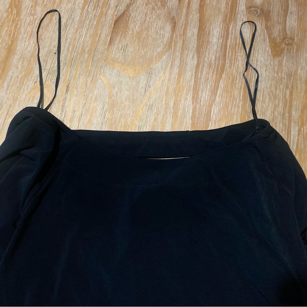 Michael Kors Open-Back Shirt - Picture 5 of 6